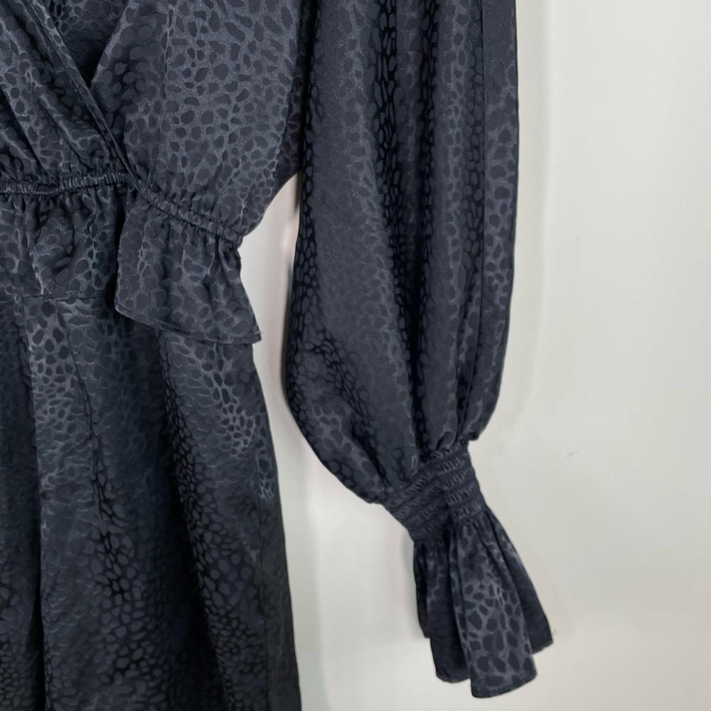 NWT River Island Long Sleeve Jacquard Shirred Romper in black - Picture 8 of 8